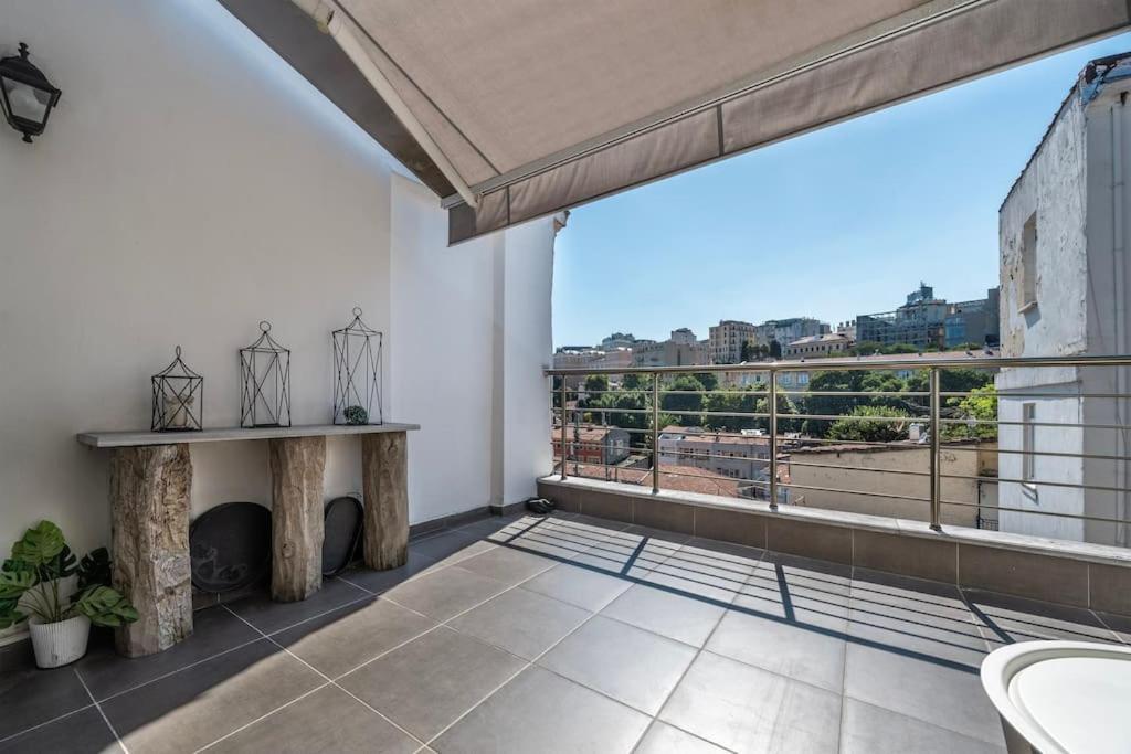 Apartment Stylish Duplex House With A Special Terrace Istanbul
